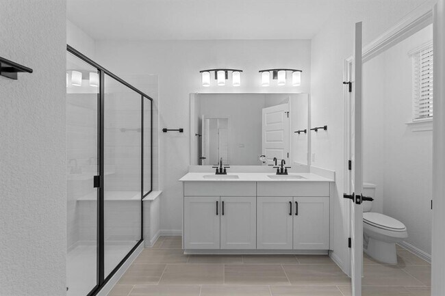 Building Photo - 2725 Woodall Dr