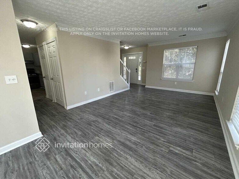 Building Photo - 3863 Creekbank Cove