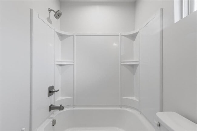 Building Photo - 118 Hamilton Dr