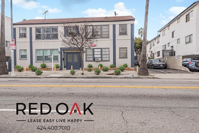 Building Photo - 112 1/4 N Normandie Ave-10