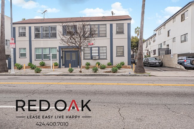 Building Photo - 112 1/4 N Normandie Ave-9