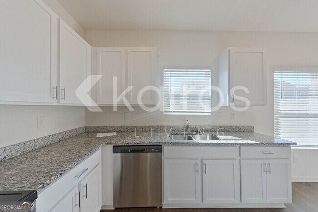 Building Photo - 155 Dudley Wy