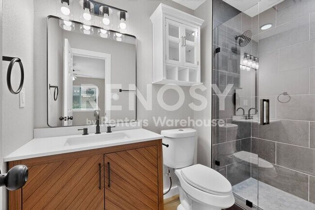 Building Photo - Renovated in Allen Ready to Be Your Home