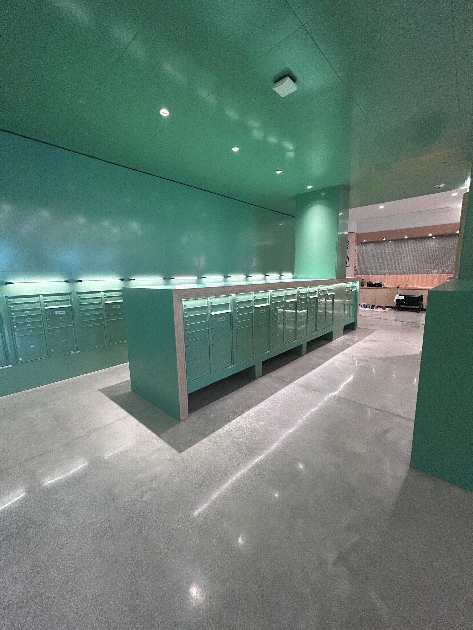 Building Photo - 1940 NW 2nd Ct