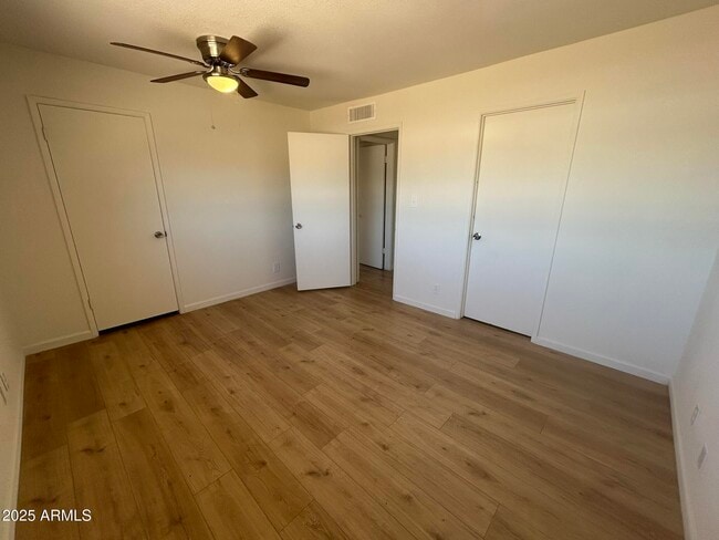 Building Photo - 6342 N 47th Ave