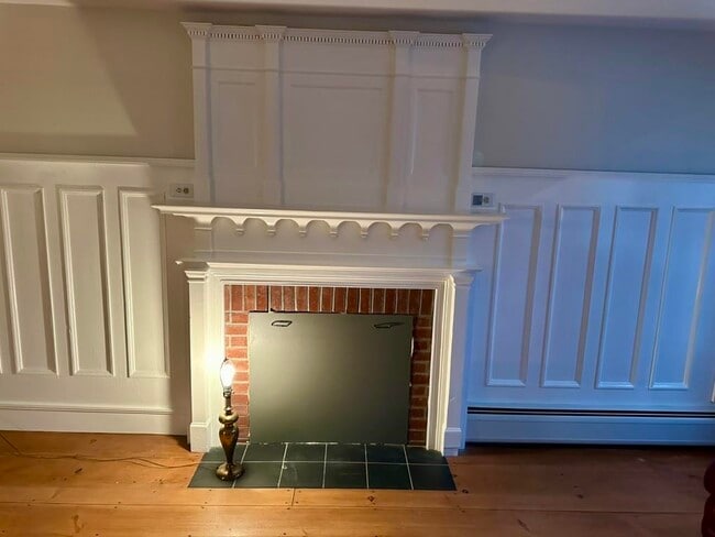 Building Photo - 43 Pleasant St