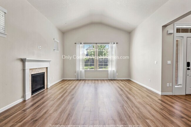 Building Photo - Beautiful Villebois Home - 3 Bedrooms + Bonus Room!
