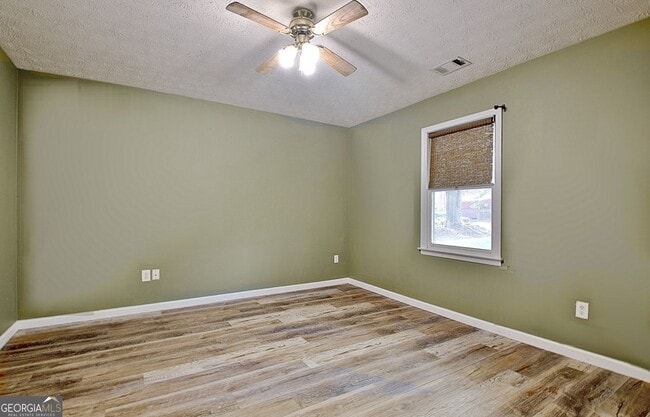 Building Photo - 15 Chestlehurst Way