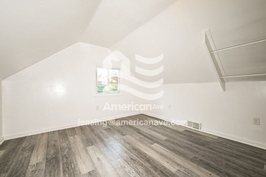 Building Photo - 125 Wilson Dr