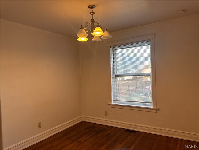 Building Photo - 5147 Waterman Blvd