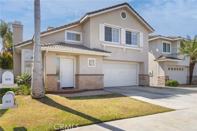 Building Photo - 1614 E Sedona Dr