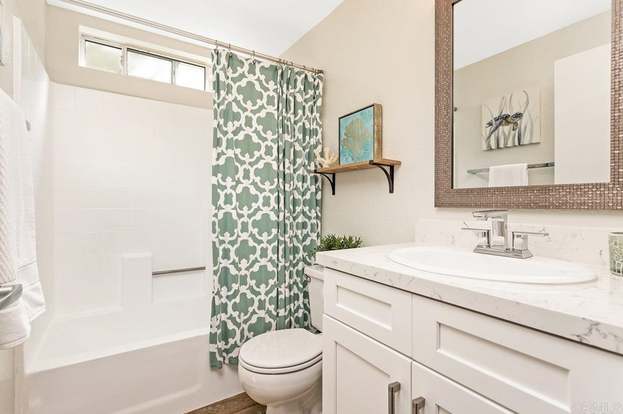 Building Photo - 7400 Altiva Pl