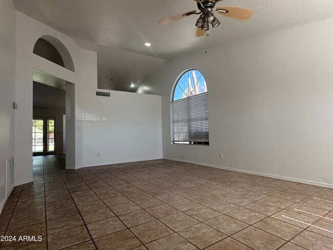 Building Photo - 1300 W Boston St