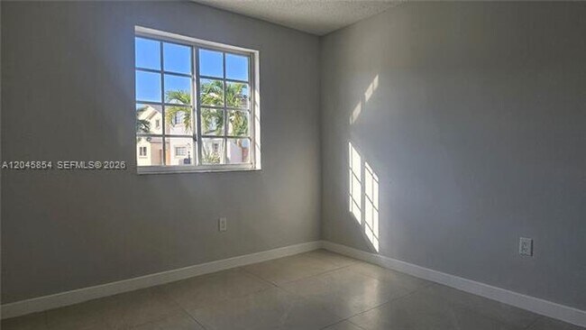 Building Photo - 16125 SW 137th Ct