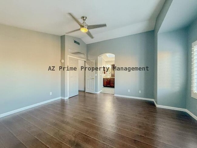 Building Photo - 260 W Calle Monte Vista