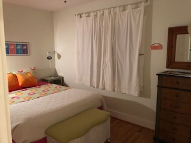 Building Photo - Waterfront Three Bedroom Two and a Half Bath
