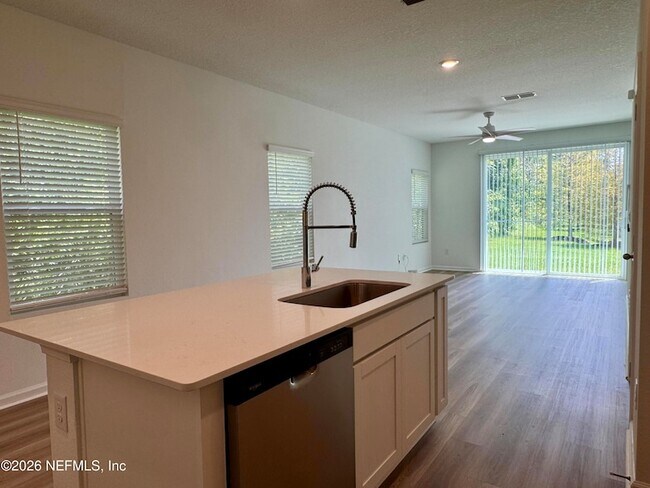 Building Photo - 5989 Ortega Lk Dr