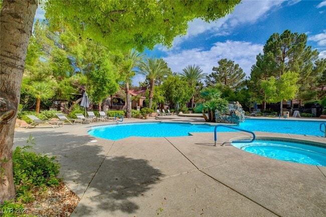 Building Photo - 2200 S Fort Apache Rd