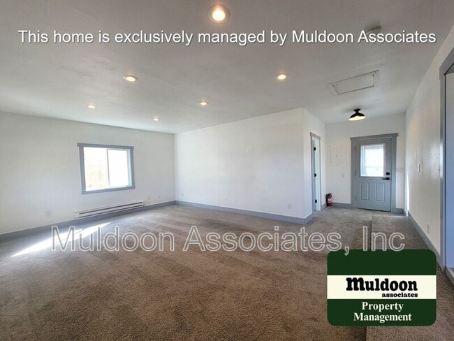 Building Photo - 4375 Millburn S