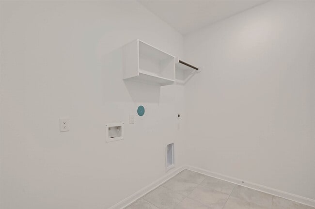 Building Photo - 4936 Sierra Ridge Dr