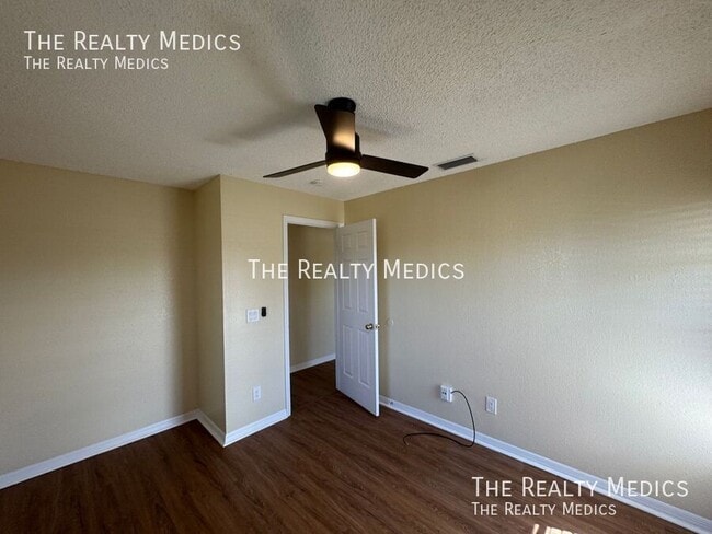 Building Photo - 20515 Macon Pkwy