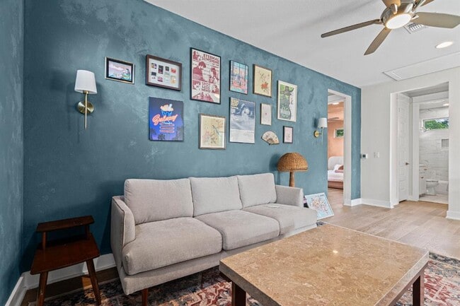 Building Photo - 2906 Webberville Rd