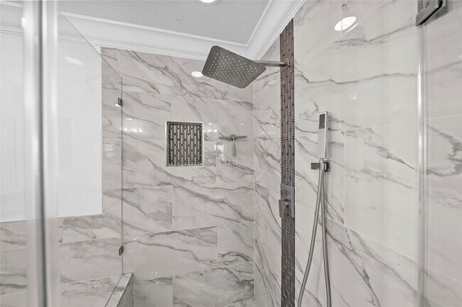 Building Photo - 13419 Preston Cliff Ct