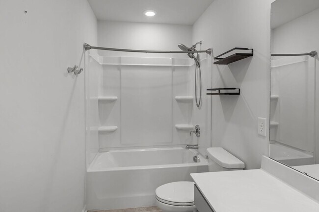 Building Photo - Beautiful Rental in Coosaw Preserve