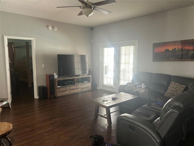 Building Photo - 4812 Mandolin Ct