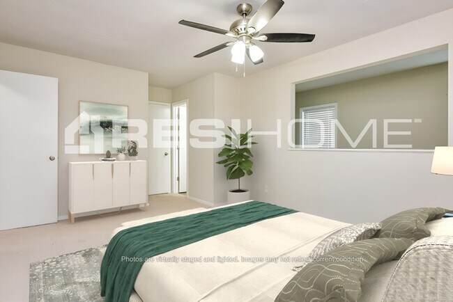 Building Photo - 1283 Old Countryside Cir