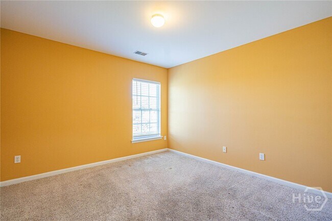 Building Photo - 7 Briarcliff Way