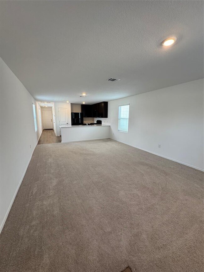 Building Photo - 63 Trinity Cir
