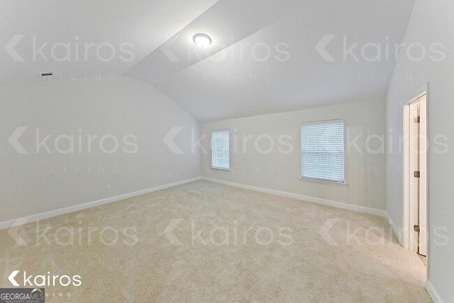 Building Photo - 237 Western Red Cedar Dr