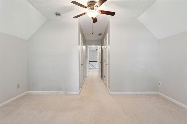 Building Photo - 12805 Bethany Rd