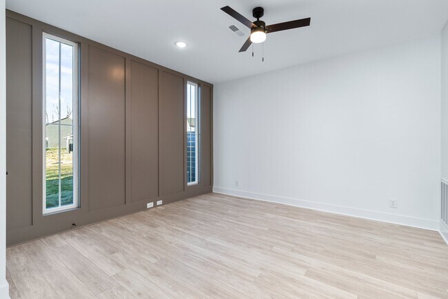 Building Photo - 539 Bellamy Ln