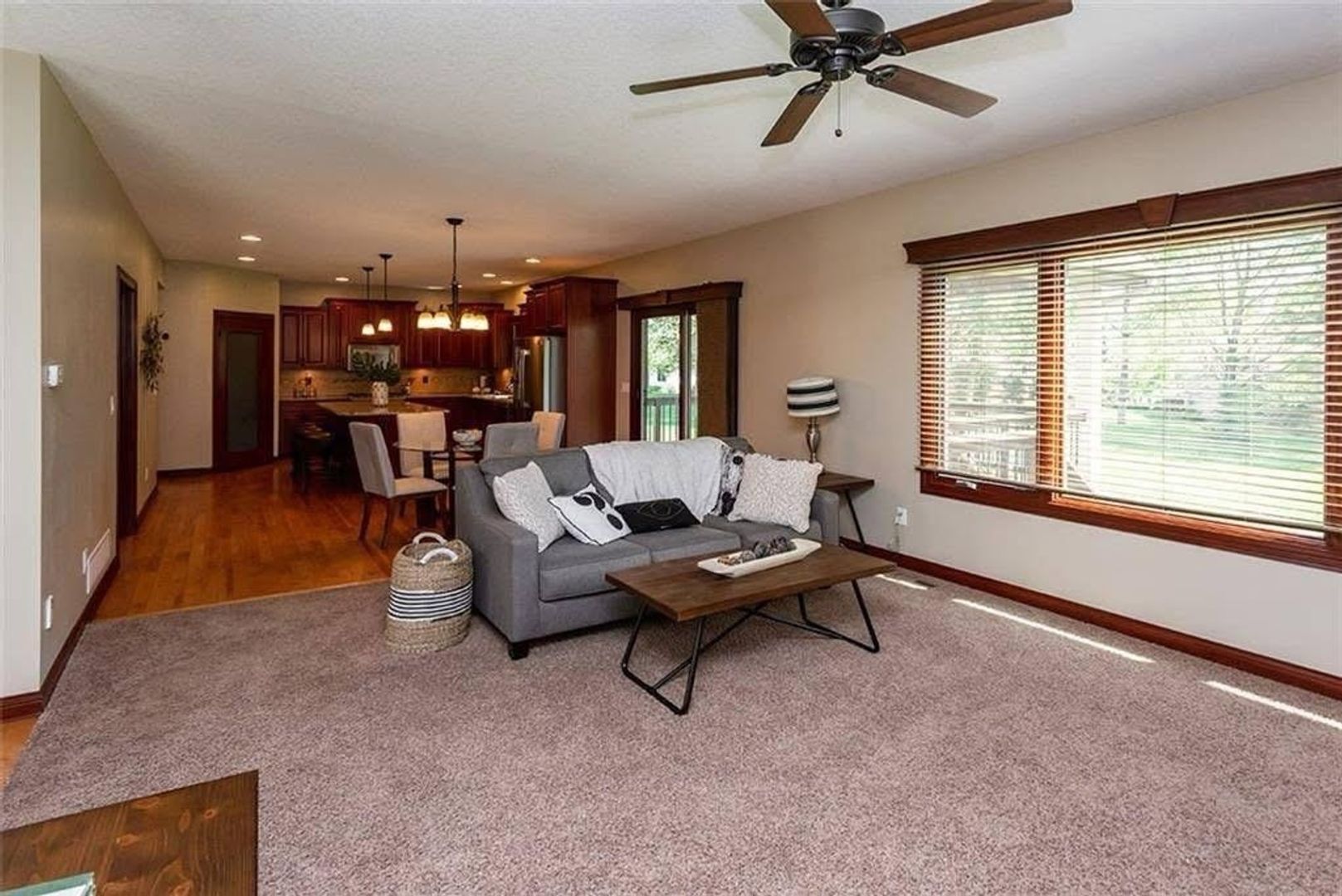 Building Photo - 8700 Wooded Point Dr