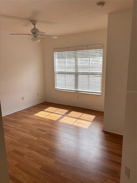 Building Photo - 4001 Santa Maria Dr