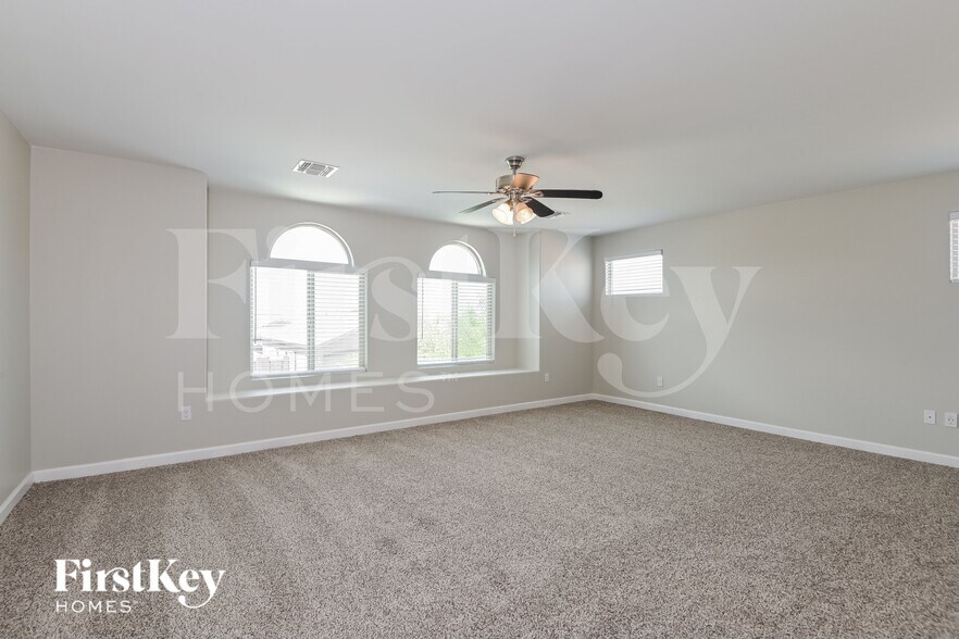 Building Photo - 12191 E Metz Dr