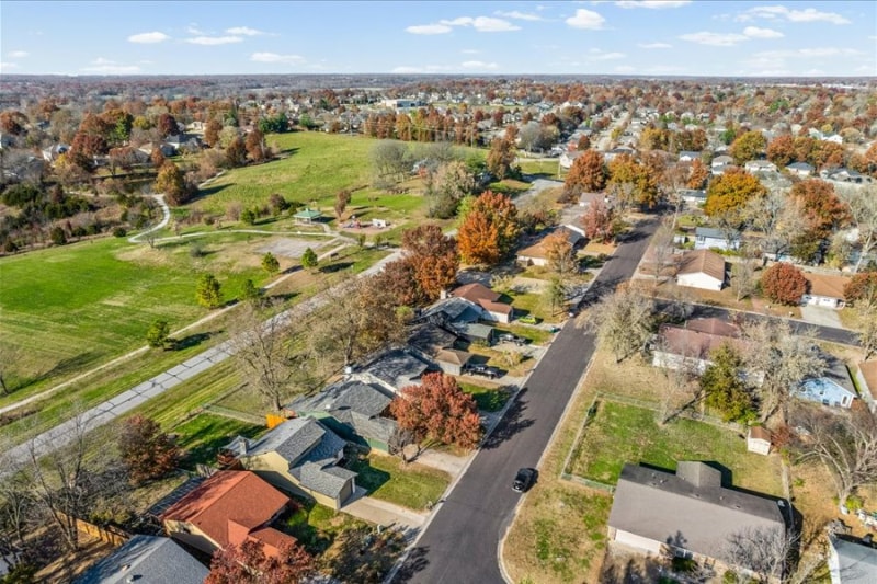 Building Photo - 2417 Hartford Rd