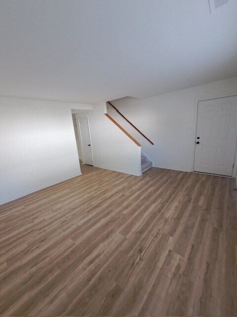 Building Photo - 2768 Gatewood Cir