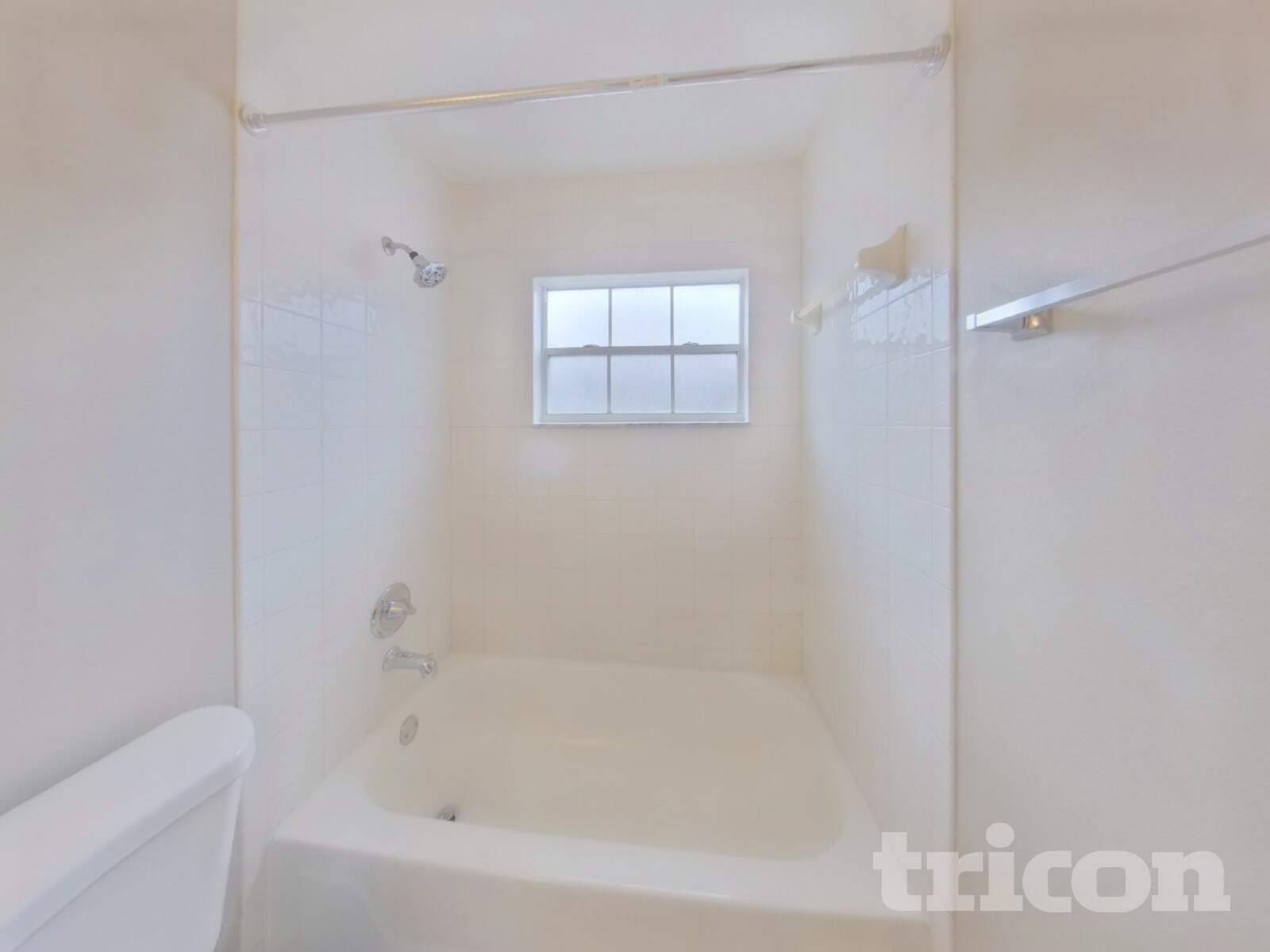 Building Photo - 831 Monroe Harbor Pl