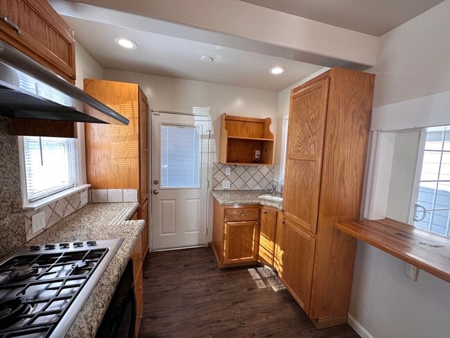 Building Photo - Available Soon!