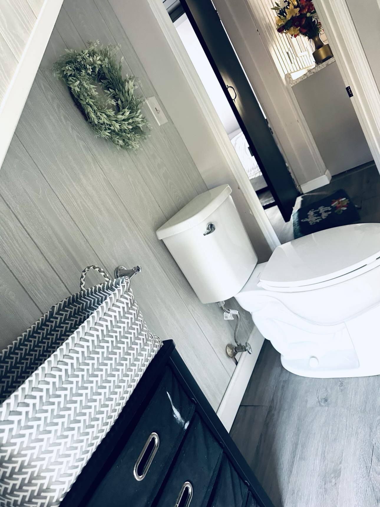 Building Photo - 167 Broadway