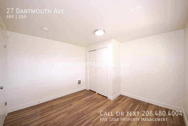 Building Photo - 27 Dartmouth Ave
