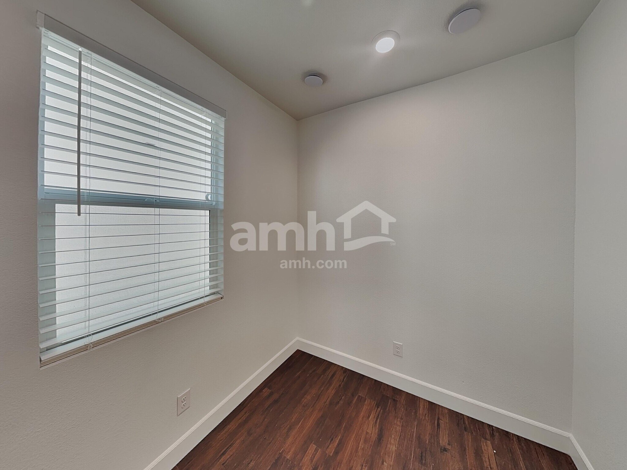 Building Photo - 8882 Carmine Cob Ave