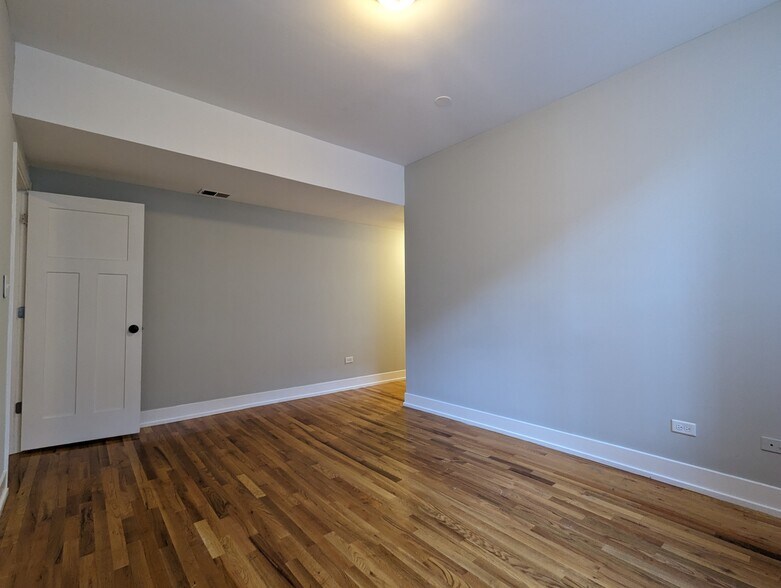 Building Photo - 2907 N Mildred