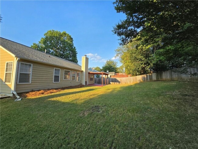Building Photo - 3585 Plum Creek Trail NW