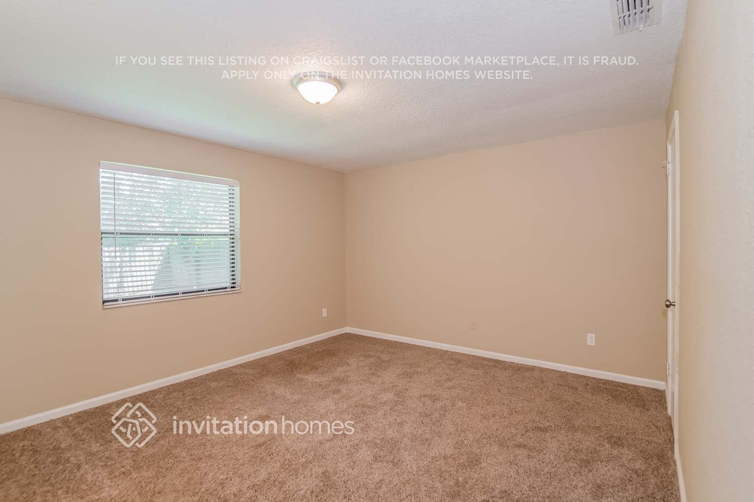 Building Photo - 8323 Country Creek Blvd