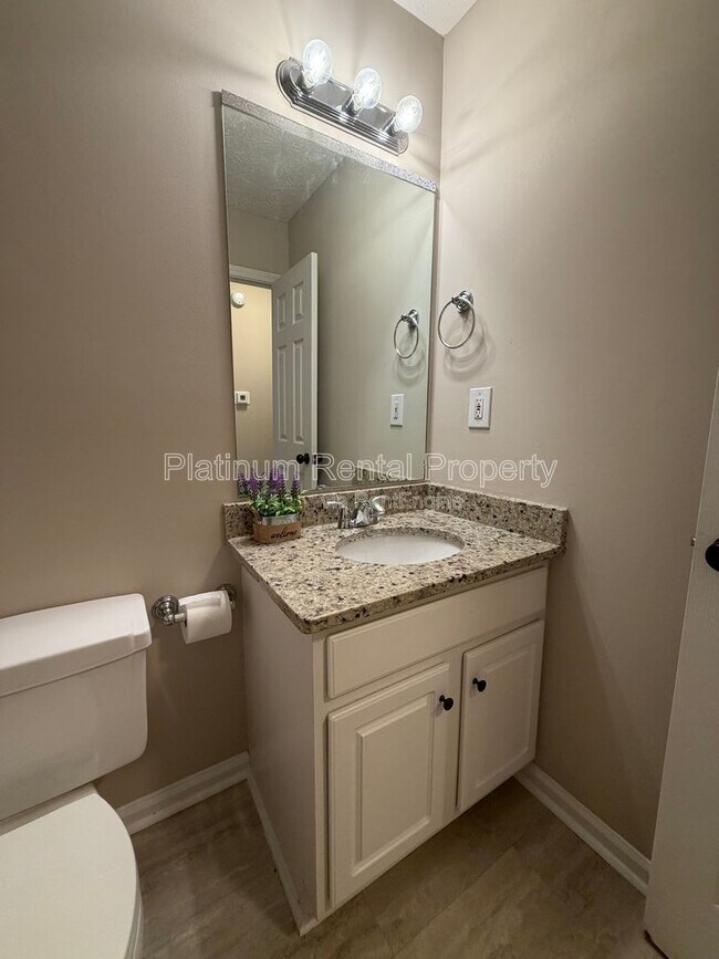 Building Photo - 2863 Estuary Dr