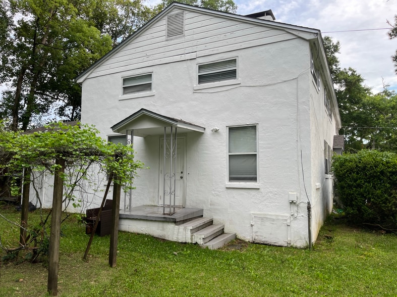 Building Photo - 253 Lovelace Dr